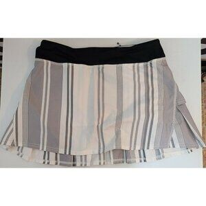 LULULEMON Pace Setter Skirt w/ Spandex Shorts Black White Gray Vertical Stripe M